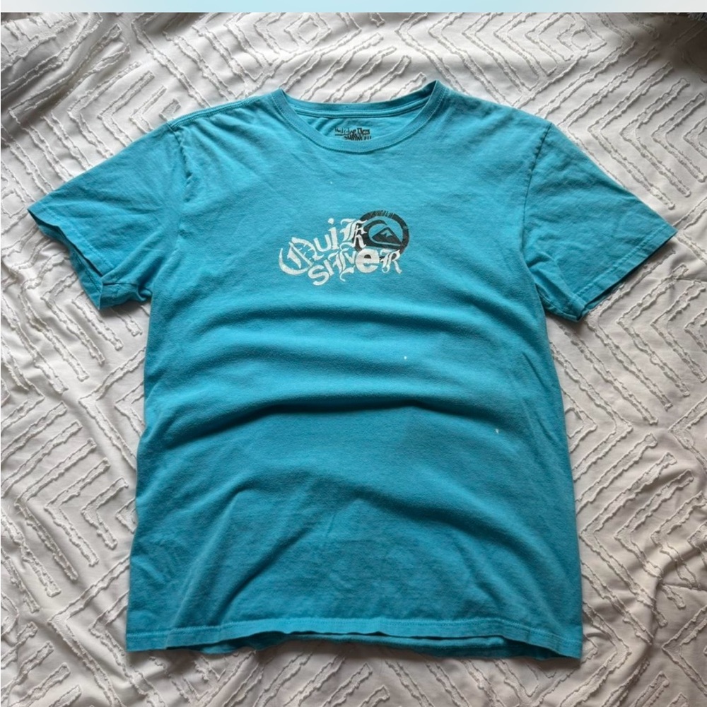 *DO NOT BUY* Searching for vintage quicksilver shirt